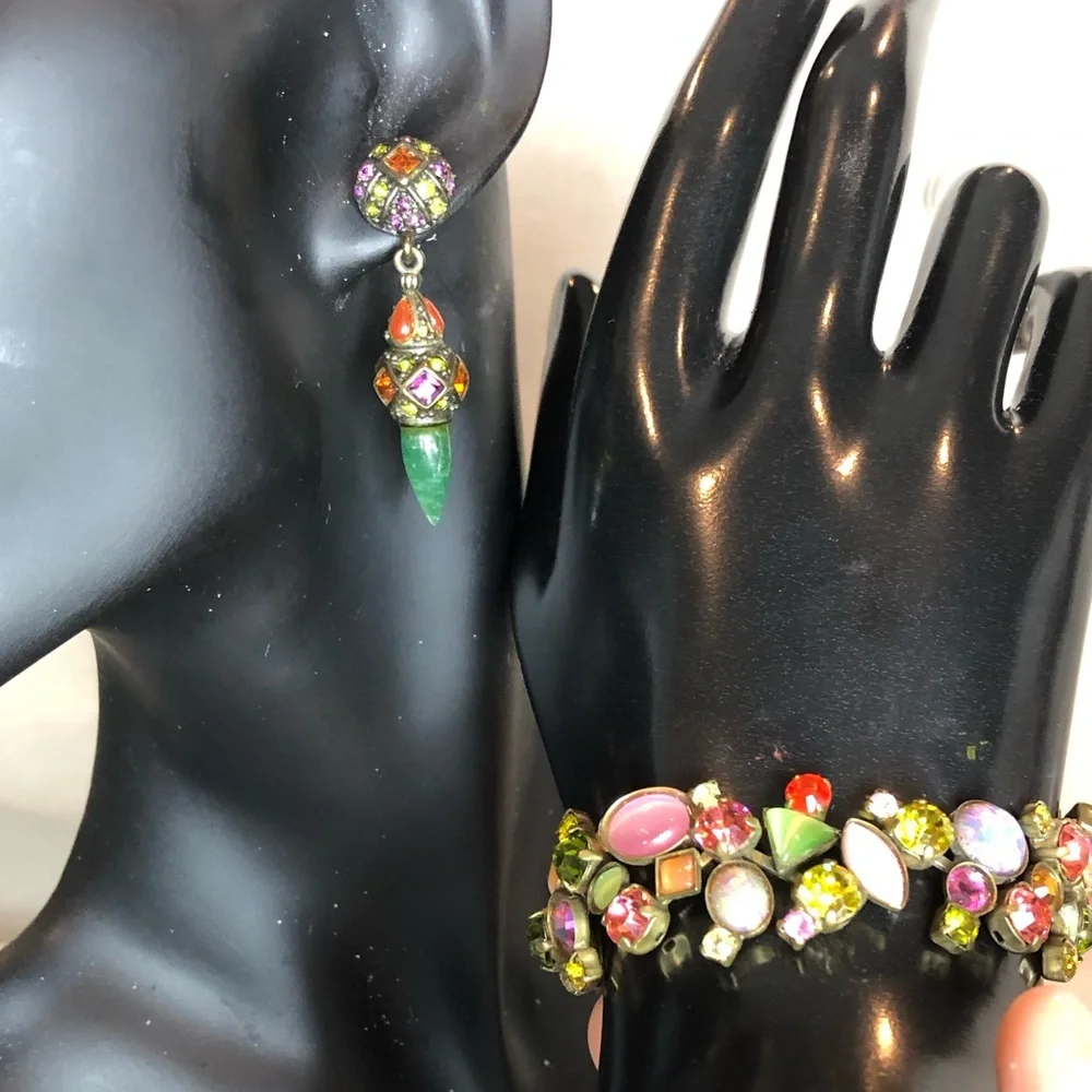 HEIDI DAUS Elegant Multicolor Drop Earrings - Picture 16 of 17